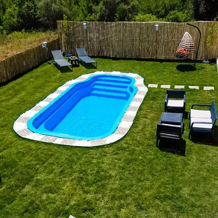 Doga Ile Ic Ice Balayi Villasi Villa